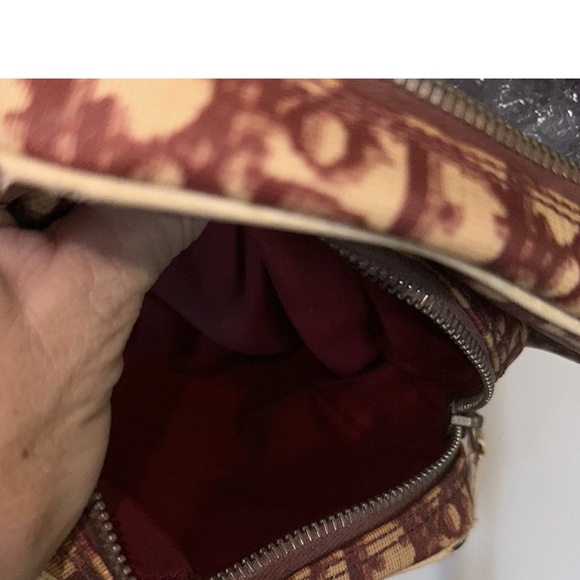 DIOR ♥️ Red trotter crossbody Classic Vintage adjustable web strap Authentic ♥️ - Picture 6 of 11